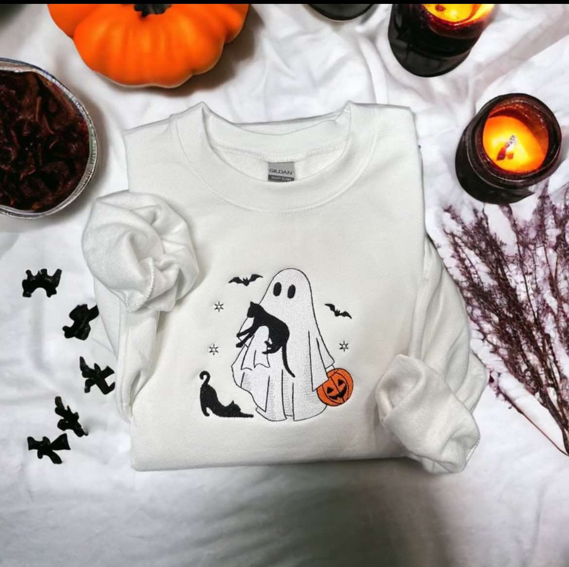 ghost Cat embroidered Sweatshirt